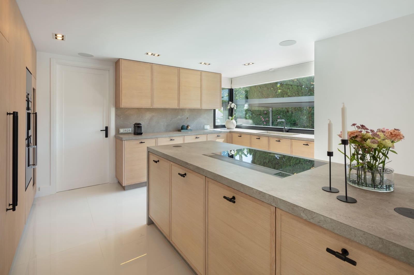 5 sypialnia Willa na sprzedaż w Marbella z basenem garażem - 6 995 000 € (Ref: 10002250)