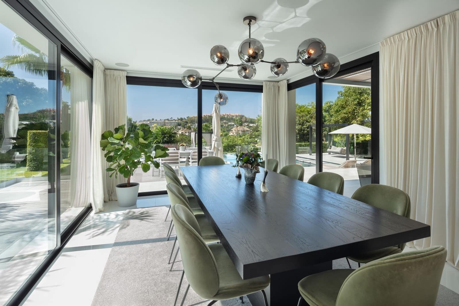 5 sypialnia Willa na sprzedaż w Marbella z basenem garażem - 6 995 000 € (Ref: 10002250)