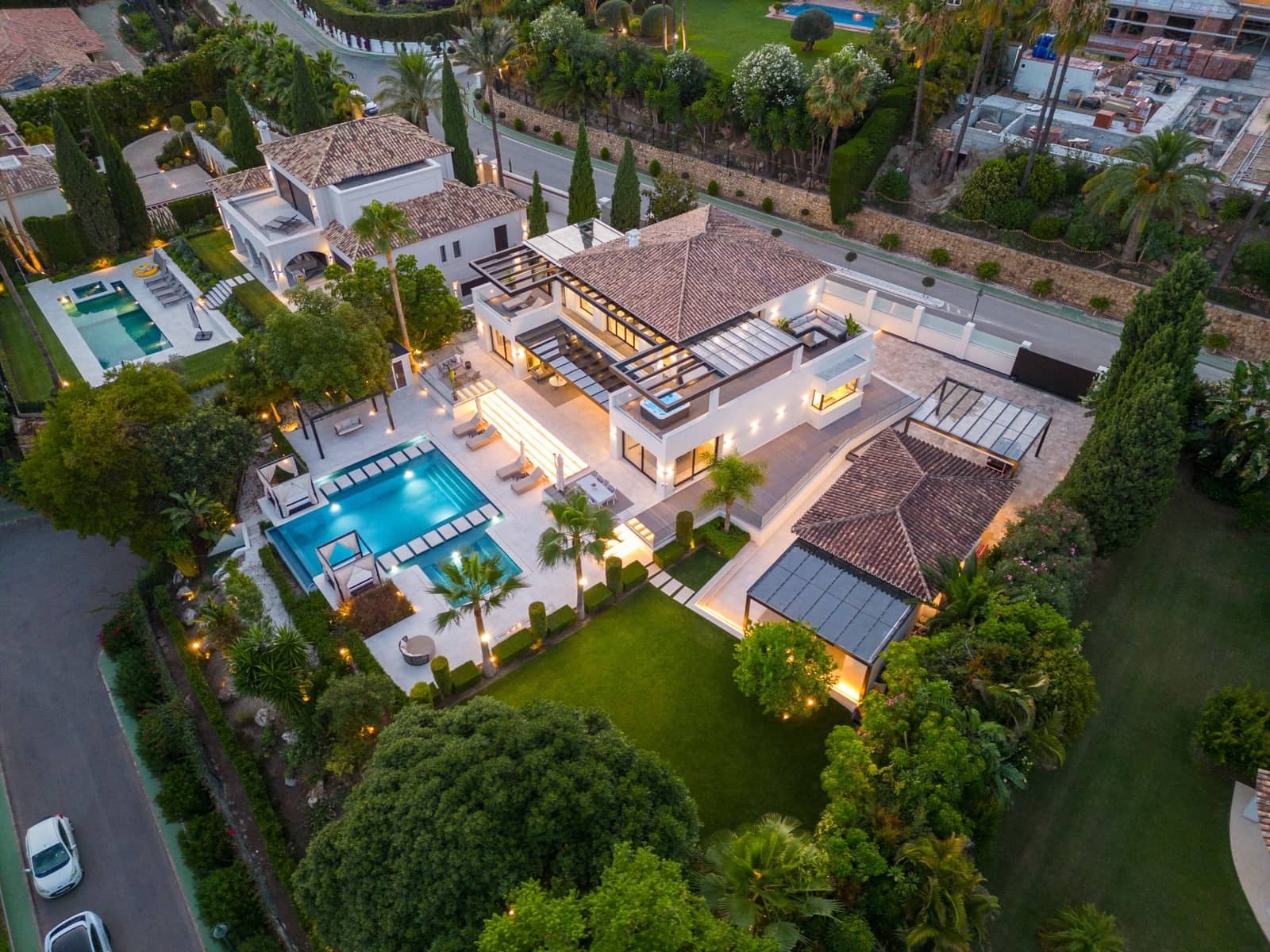 5 sypialnia Willa na sprzedaż w Marbella z basenem garażem - 6 995 000 € (Ref: 10002250)