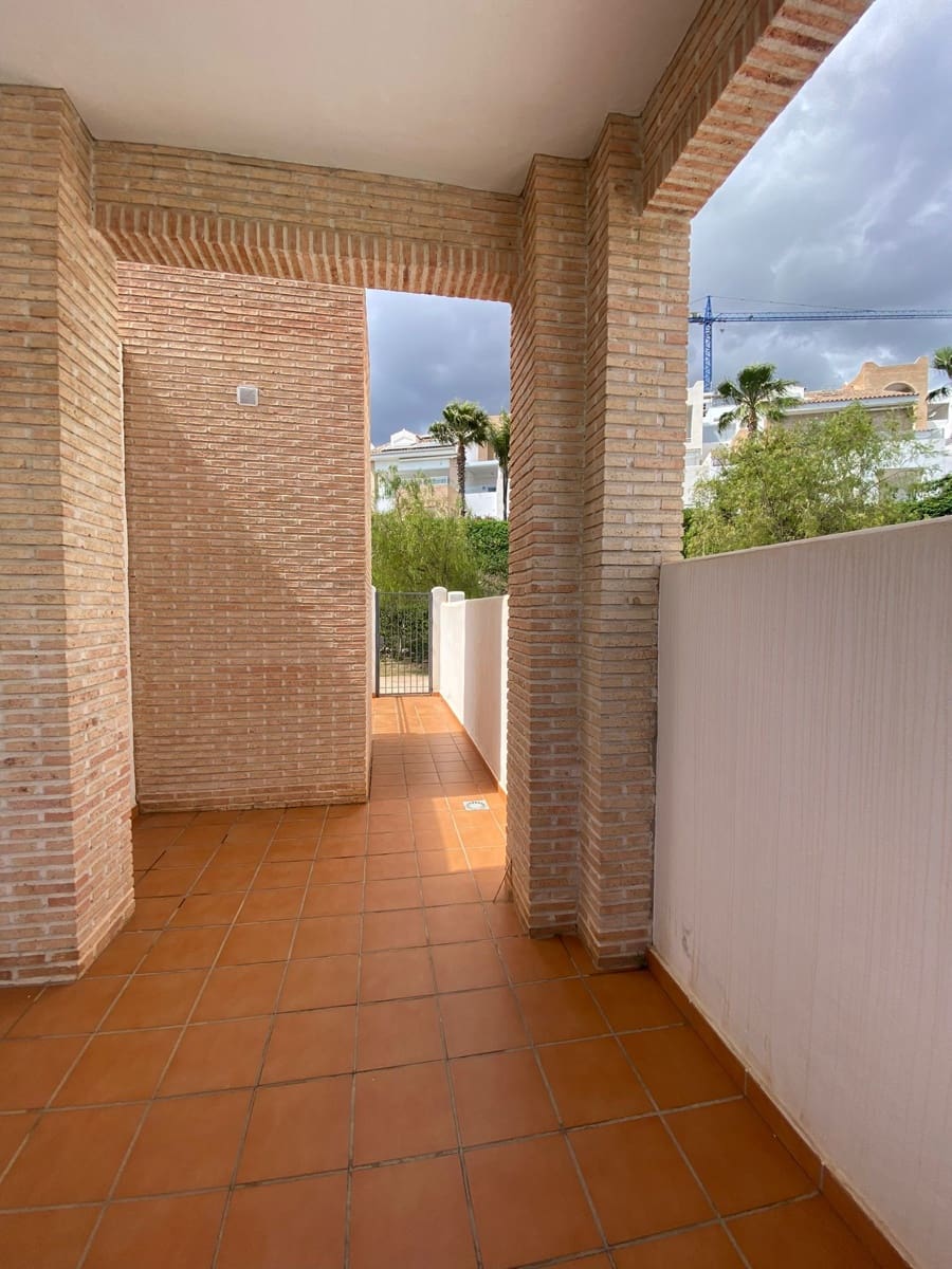 4 makuuhuone Huvila myytävänä paikassa Benalmadena Costa mukana uima-altaan - 985 000 € (Ref: 10002255)