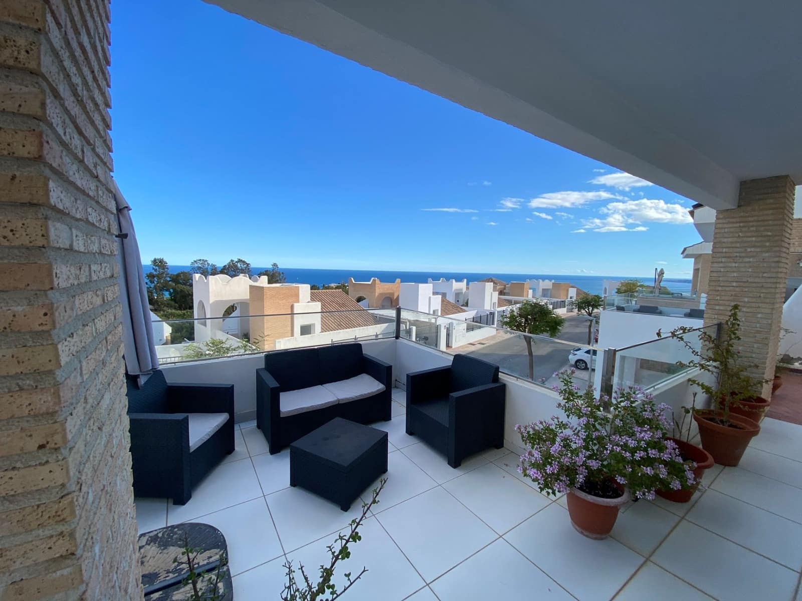 4 makuuhuone Huvila myytävänä paikassa Benalmadena Costa mukana uima-altaan - 985 000 € (Ref: 10002255)