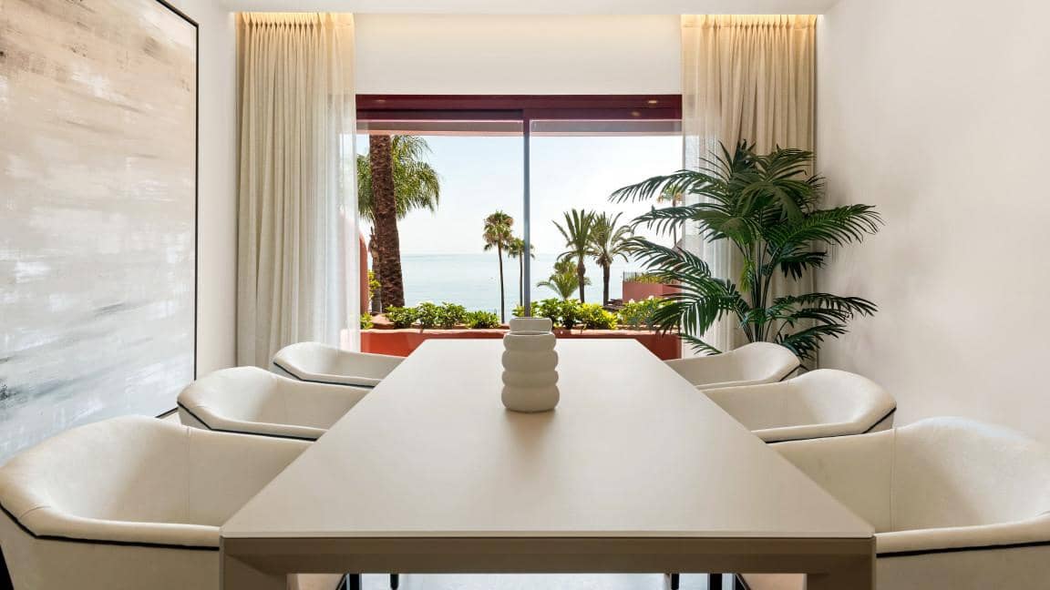 3 soveværelse Lejlighed til salg i Estepona med swimmingpool garage - € 1.995.000 (Ref: 10002258)