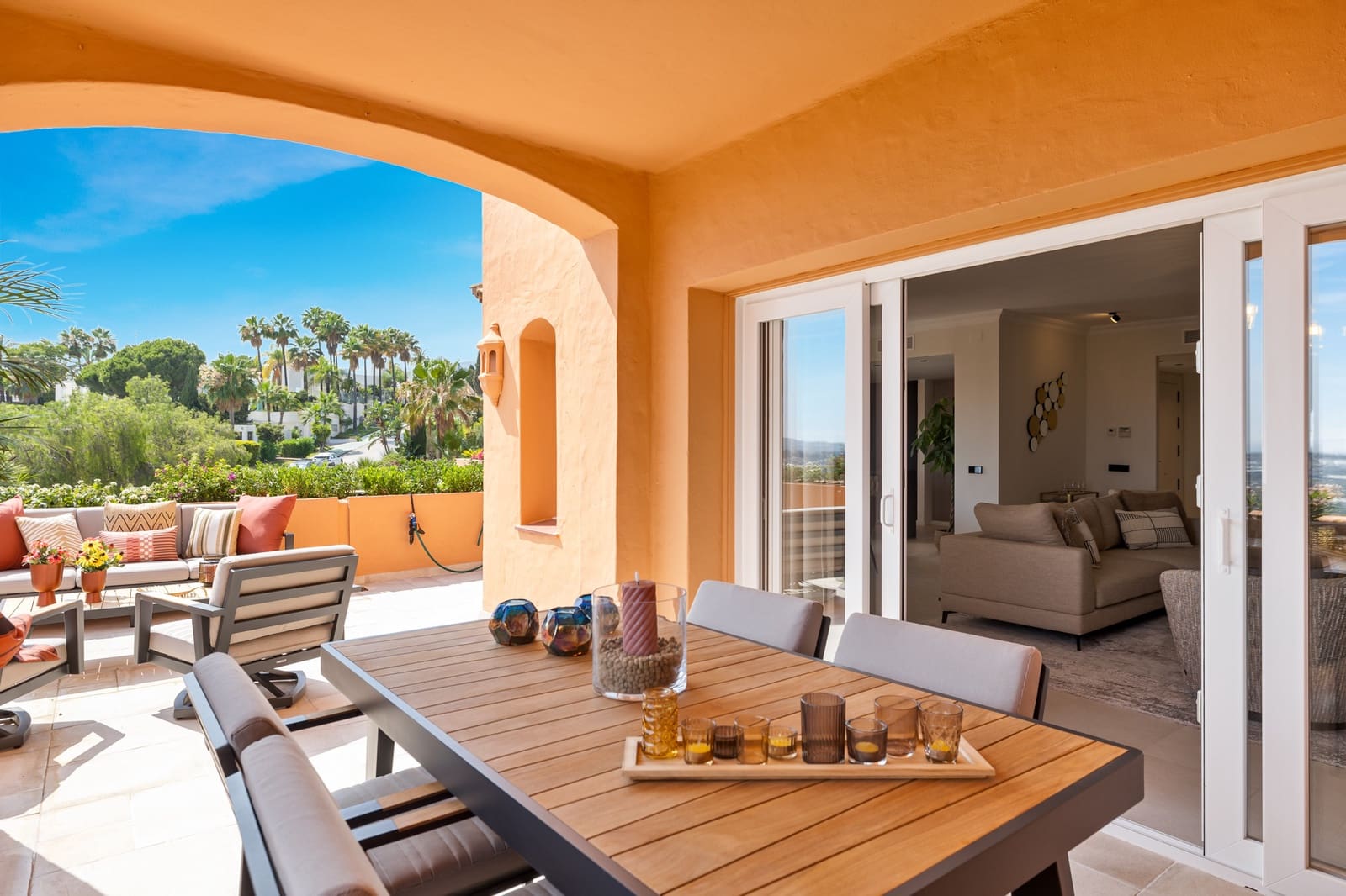 3 Zimmer Apartment zu verkaufen in Marbella mit Pool Garage - 2.295.000 € (Ref: 10002259)