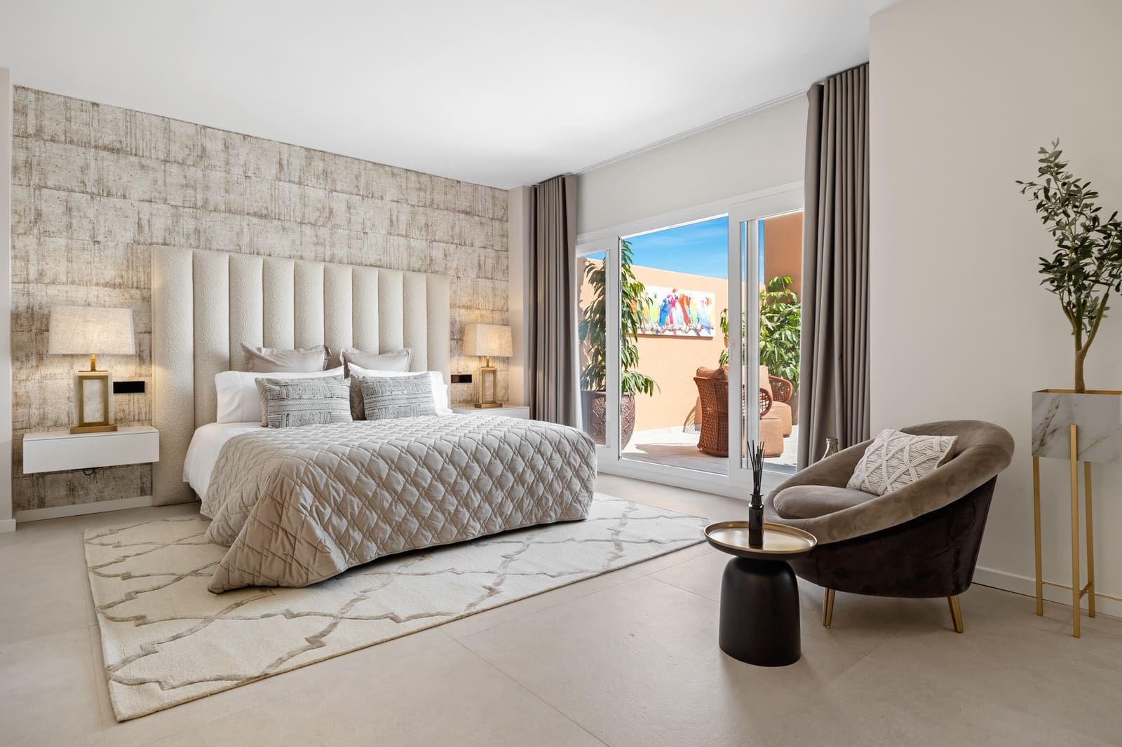 3 Zimmer Apartment zu verkaufen in Marbella mit Pool Garage - 2.295.000 € (Ref: 10002259)