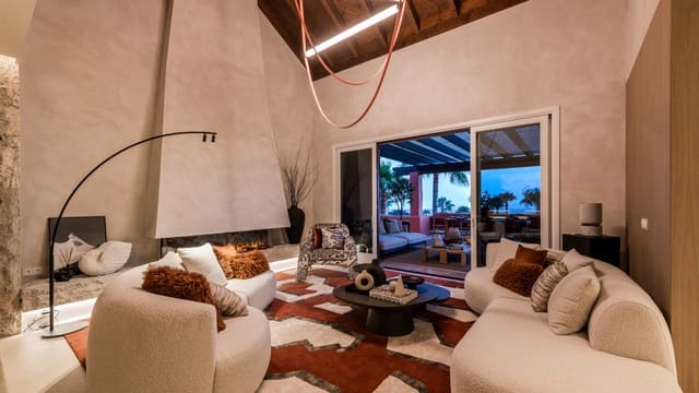 4 soveværelse Lejlighed til salg i Guadalmansa, Estepona med swimmingpool garage - € 4.950.000 (Ref: 10002260)