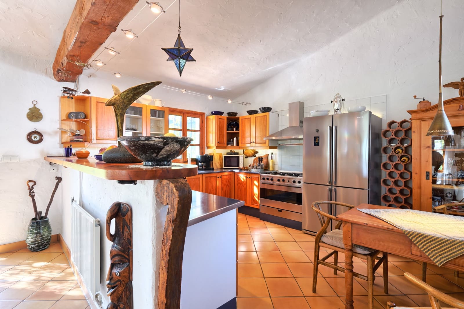 2 bedroom Villa for sale in Estepona with pool garage - € 695,000 (Ref: 10002261)