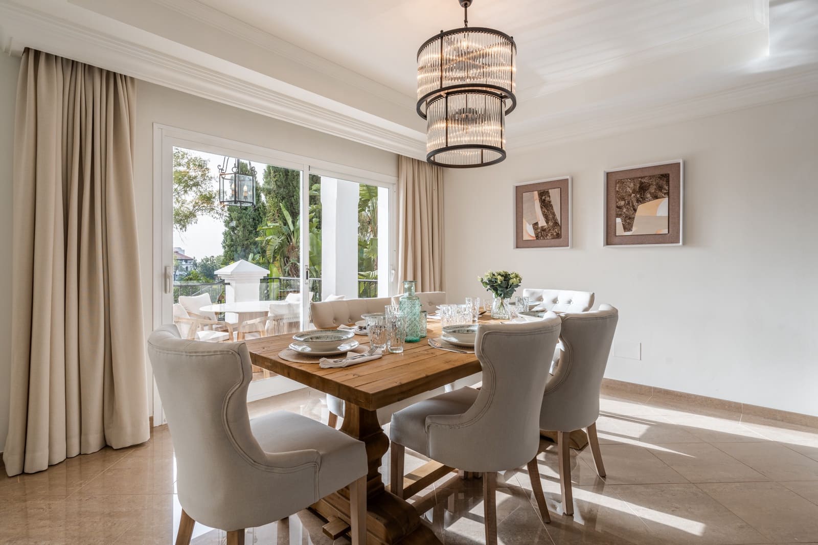 8 sypialnia Willa na sprzedaż w Marbella z basenem - 1 890 000 € (Ref: 10002262)