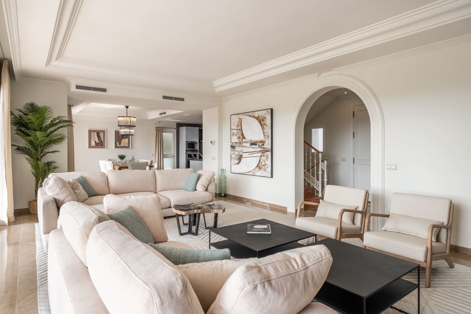8 sypialnia Willa na sprzedaż w Marbella z basenem - 1 890 000 € (Ref: 10002262)