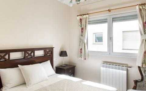3 sypialnia Apartament na sprzedaż w Nueva Andalucia z basenem garażem - 380 000 € (Ref: 10002263)