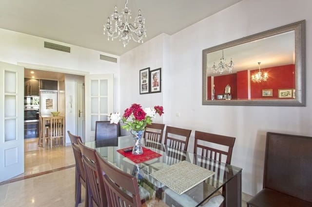 3 sypialnia Apartament na sprzedaż w Nueva Andalucia, Marbella z basenem garażem - 380 000 € (Ref: 10002263)
