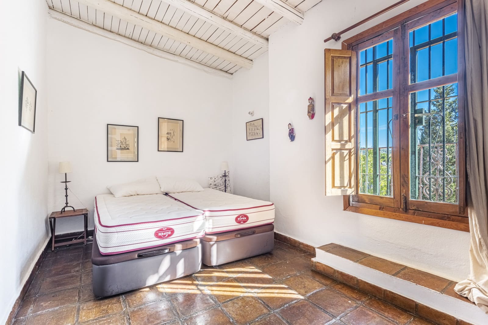 5 quarto Moradia para venda em Marbella com piscina garagem - 2 395 000 € (Ref: 10002265)