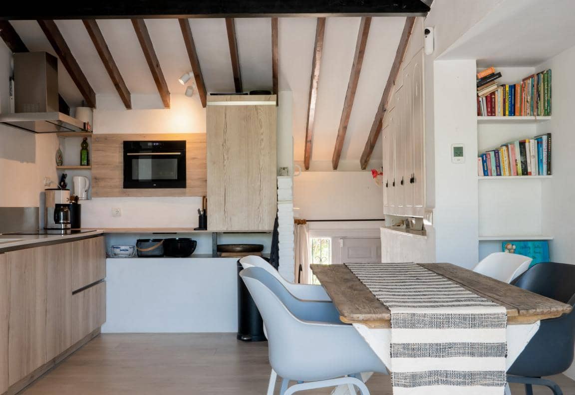 2 soverom Villa til salgs i New Golden Mile med svømmebasseng garasje - € 649 000 (Ref: 10002268)