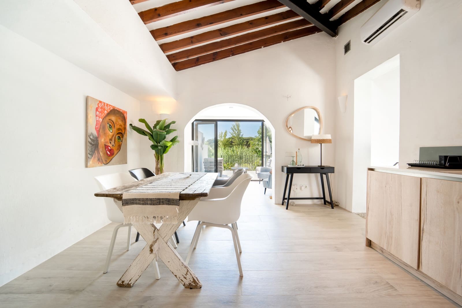 2 soverom Villa til salgs i New Golden Mile med svømmebasseng garasje - € 649 000 (Ref: 10002268)