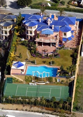 6 sypialnia Willa na sprzedaż w Nueva Andalucia, Marbella z basenem garażem - 7 500 000 € (Ref: 10002269)
