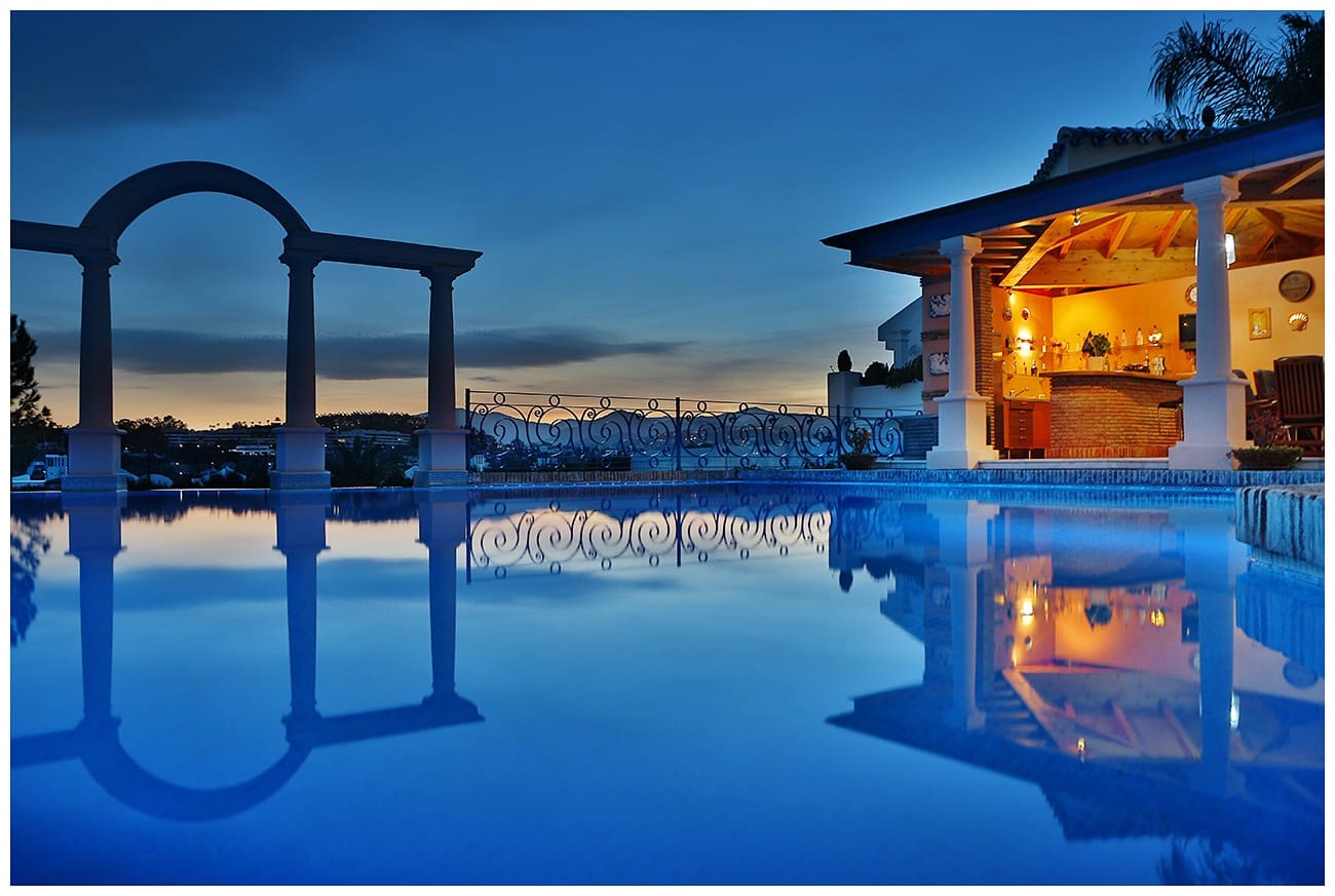 6 soverom Villa til salgs i Nueva Andalucia med svømmebasseng garasje - € 7 500 000 (Ref: 10002269)