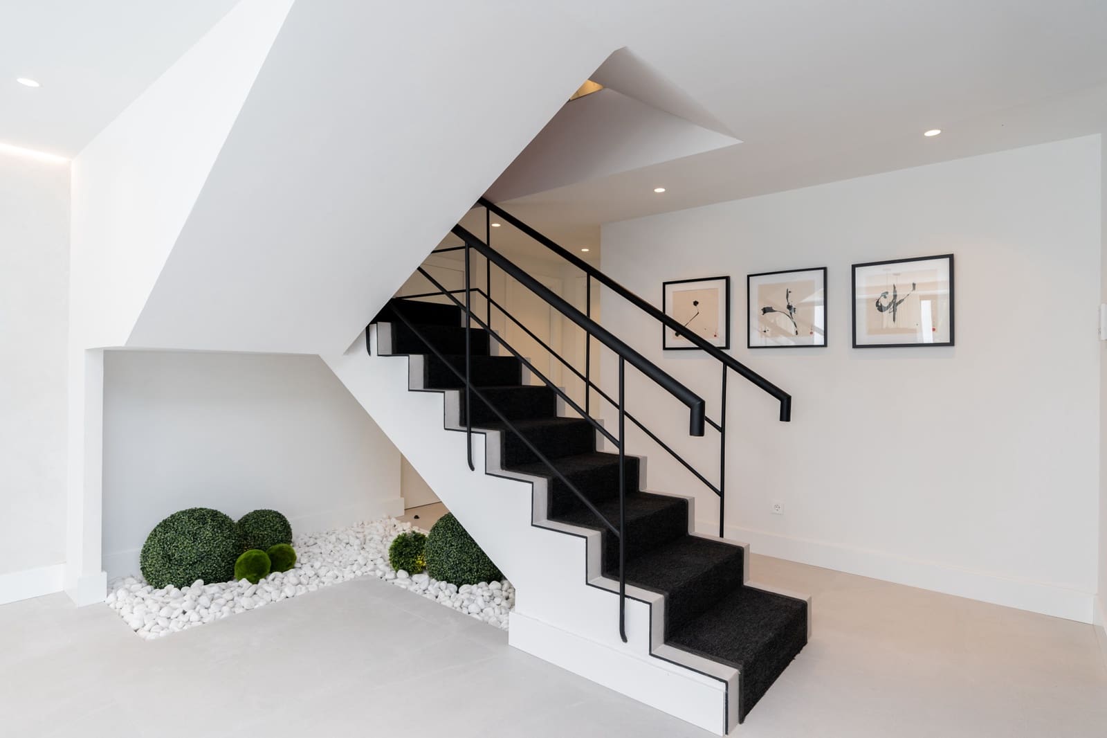 5 sypialnia Willa na sprzedaż w Marbella z basenem garażem - 3 350 000 € (Ref: 10002270)