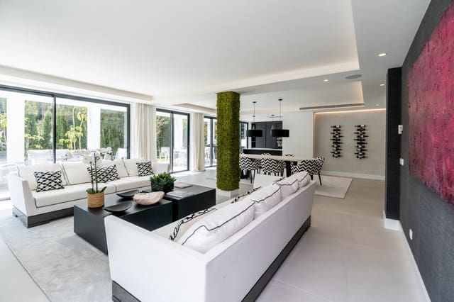 5 sypialnia Willa na sprzedaż w Marbella z basenem garażem - 3 350 000 € (Ref: 10002270)