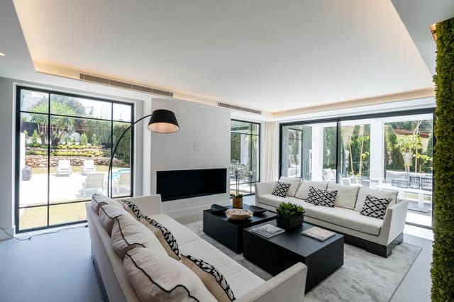 5 sypialnia Willa na sprzedaż w Marbella z basenem garażem - 3 350 000 € (Ref: 10002270)