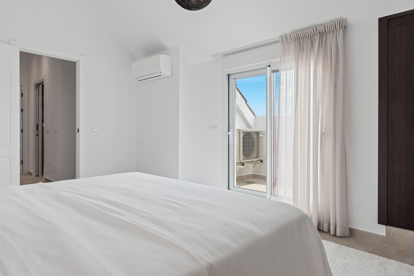 3 slaapkamer Appartement te koop in Marbella met zwembad garage - € 1.075.000 (Ref: 10002274)
