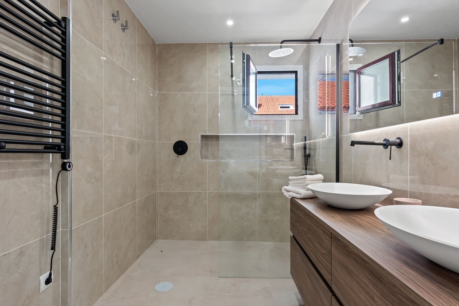 3 slaapkamer Appartement te koop in Marbella met zwembad garage - € 1.075.000 (Ref: 10002274)