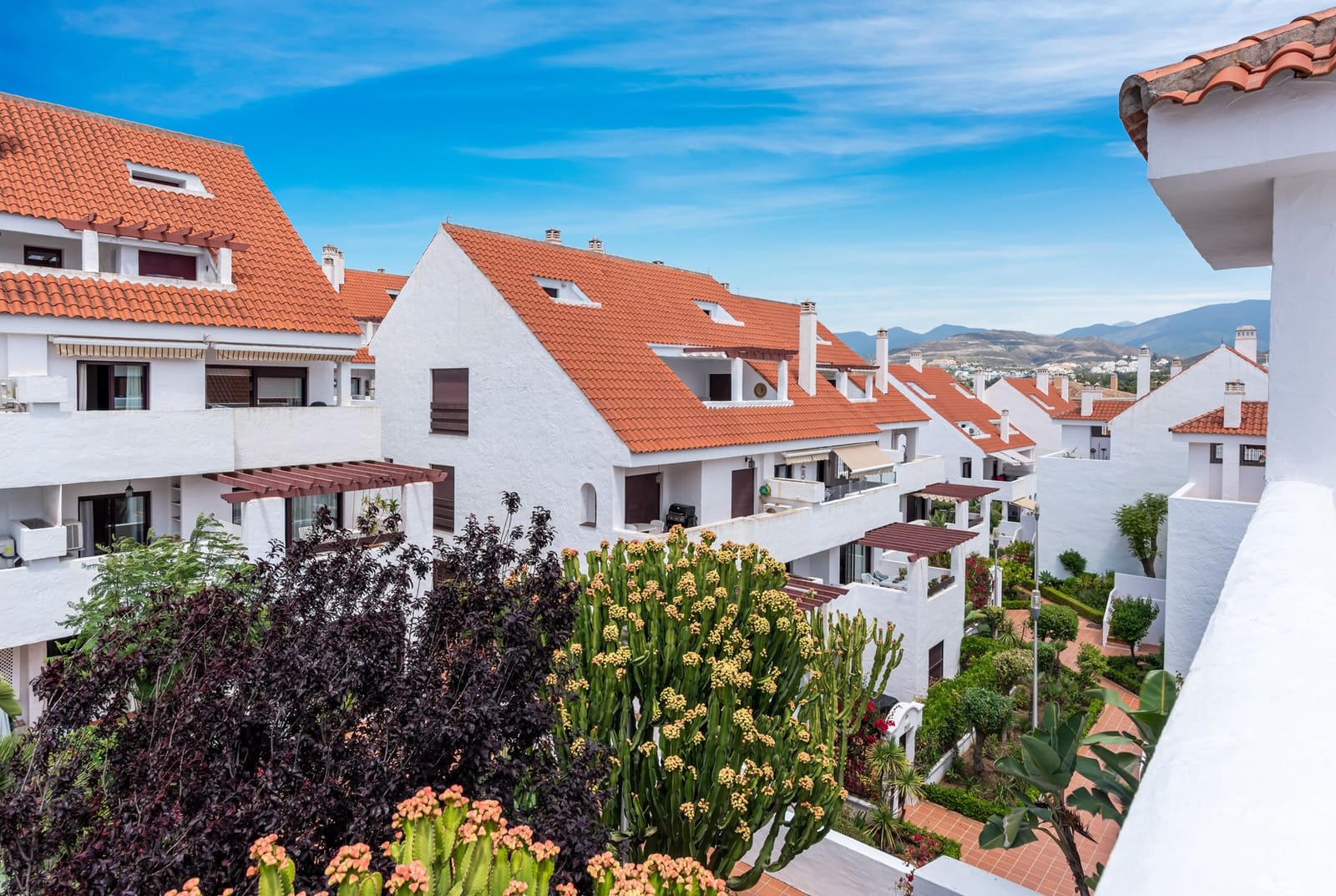 3 slaapkamer Appartement te koop in Marbella met zwembad garage - € 1.075.000 (Ref: 10002274)