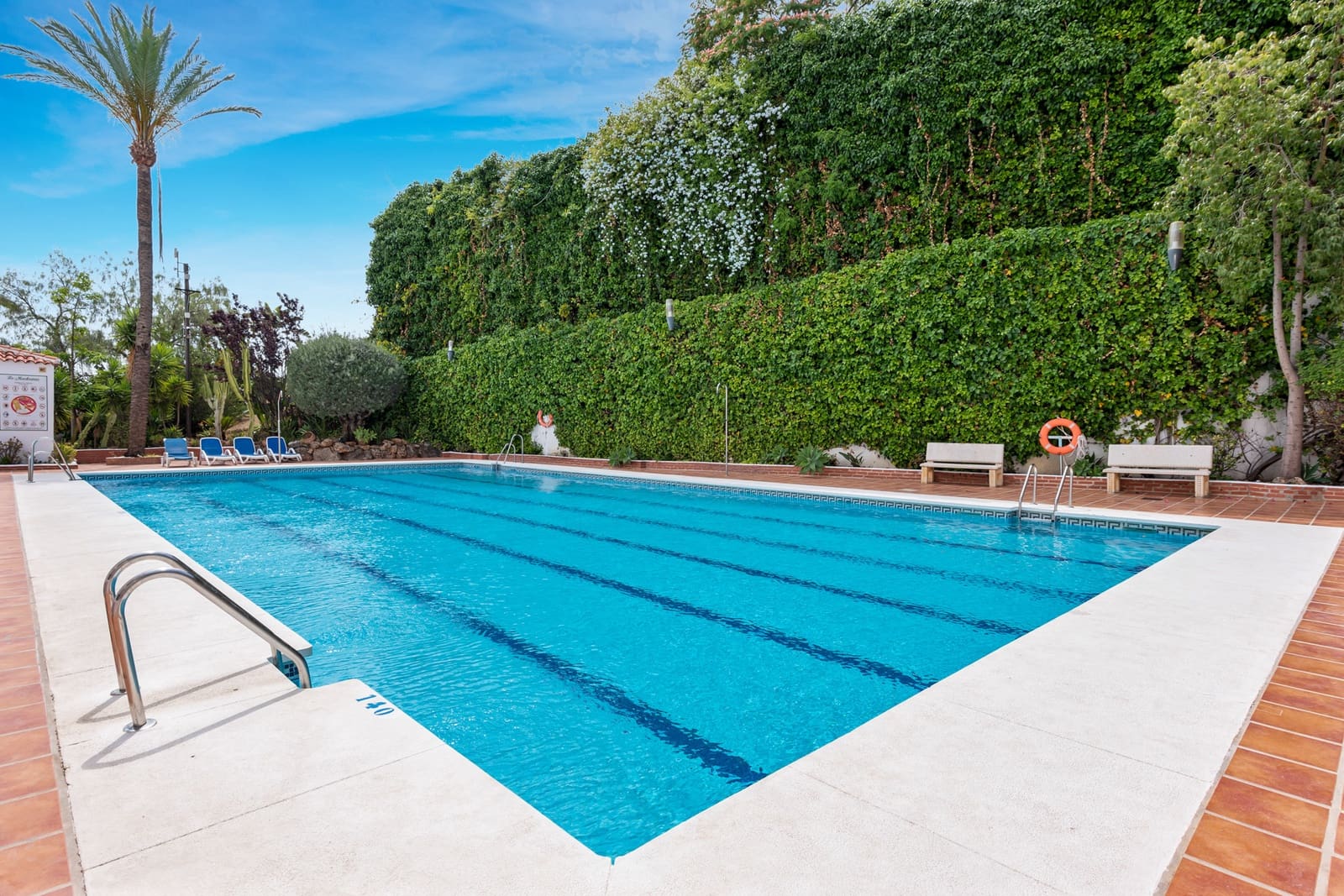 3 slaapkamer Appartement te koop in Marbella met zwembad garage - € 1.075.000 (Ref: 10002274)