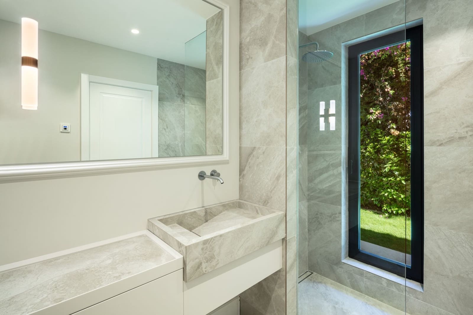 5 slaapkamer Villa te koop in Marbella met zwembad garage - € 3.895.000 (Ref: 10002275)