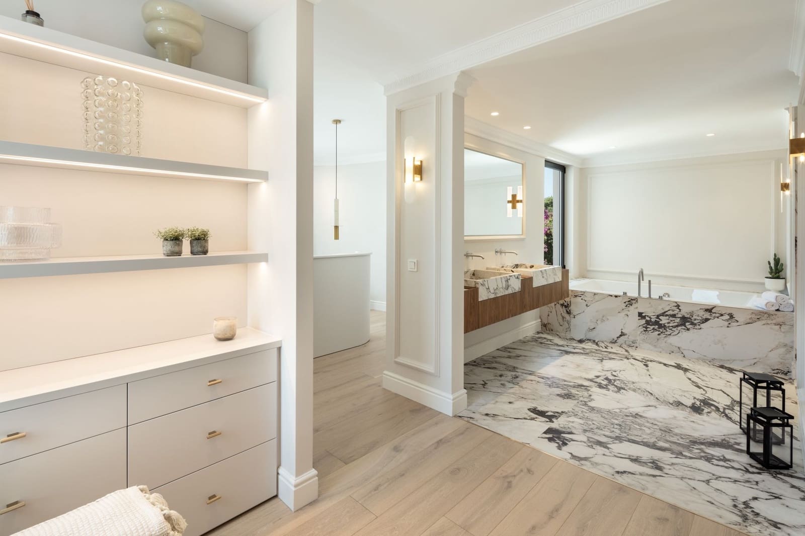 5 slaapkamer Villa te koop in Marbella met zwembad garage - € 3.895.000 (Ref: 10002275)