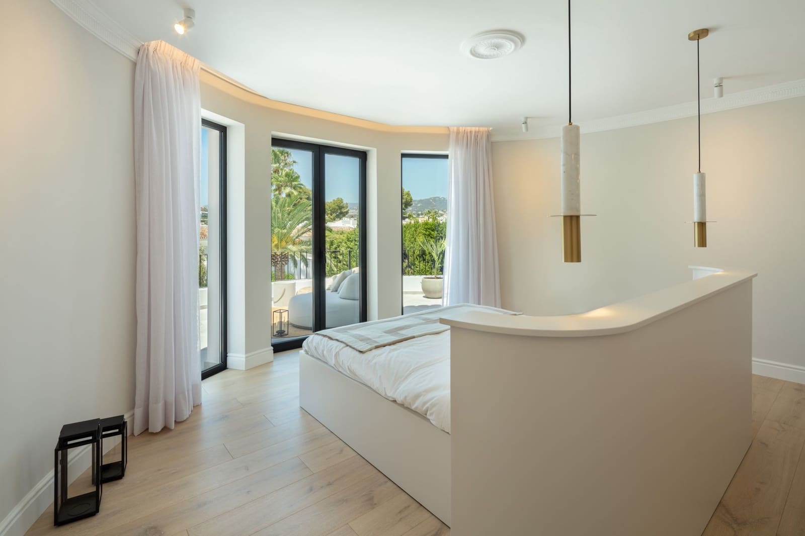 5 slaapkamer Villa te koop in Marbella met zwembad garage - € 3.895.000 (Ref: 10002275)