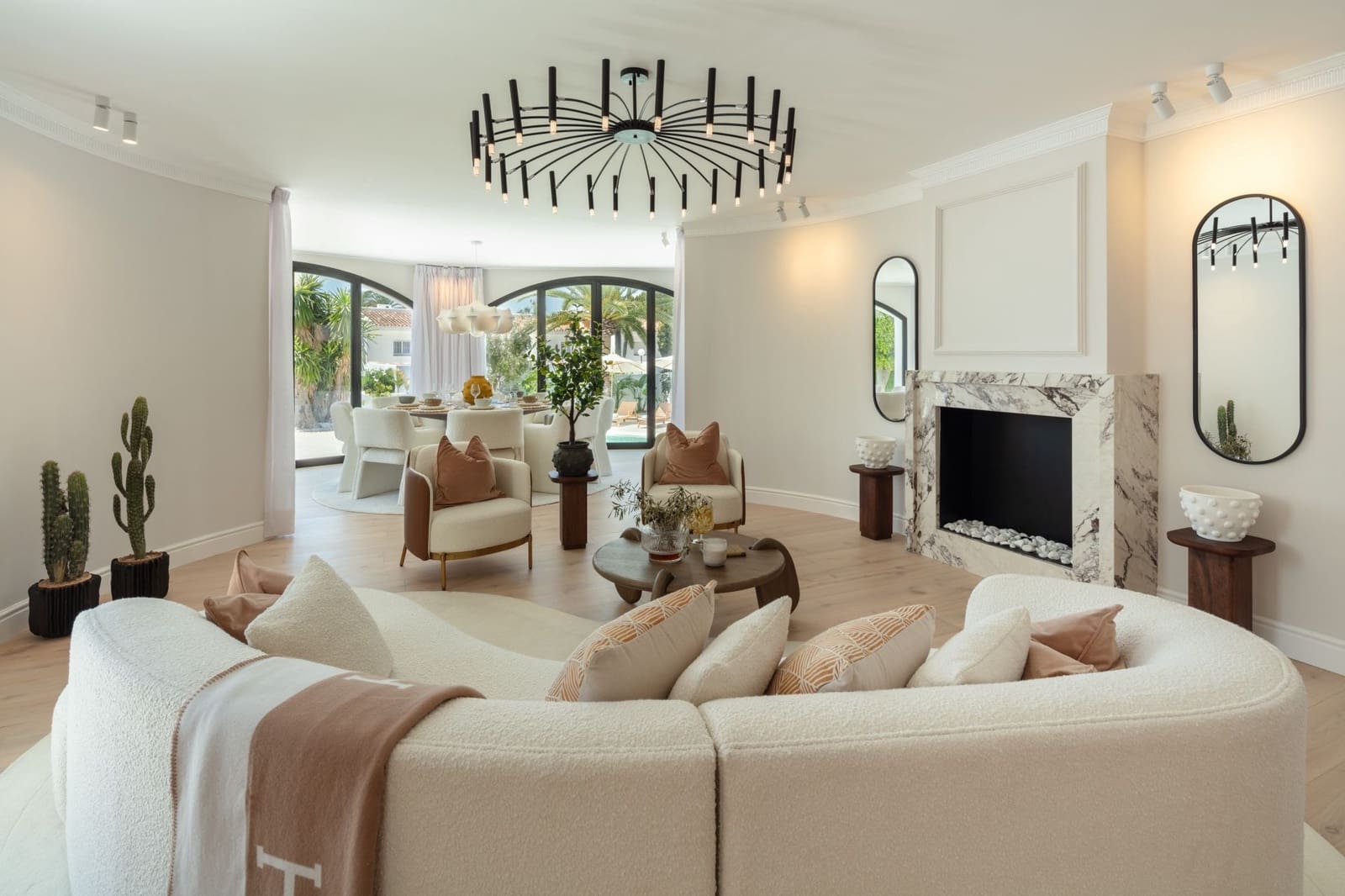 5 slaapkamer Villa te koop in Marbella met zwembad garage - € 3.895.000 (Ref: 10002275)