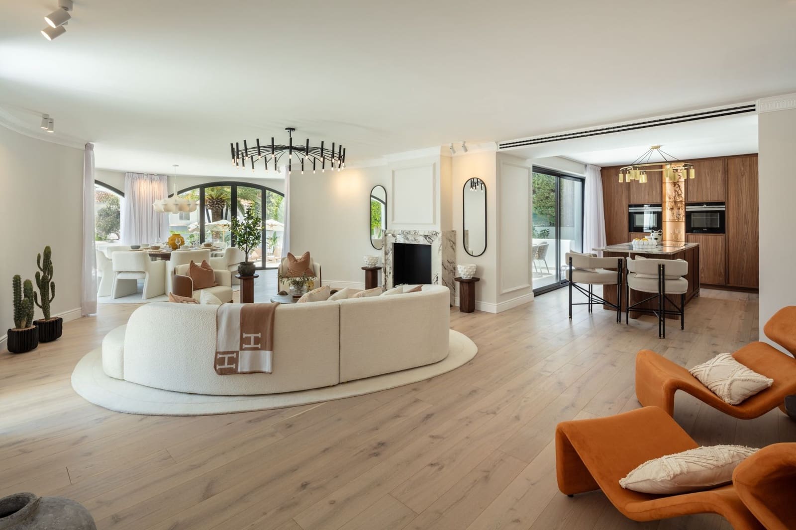5 slaapkamer Villa te koop in Marbella met zwembad garage - € 3.895.000 (Ref: 10002275)