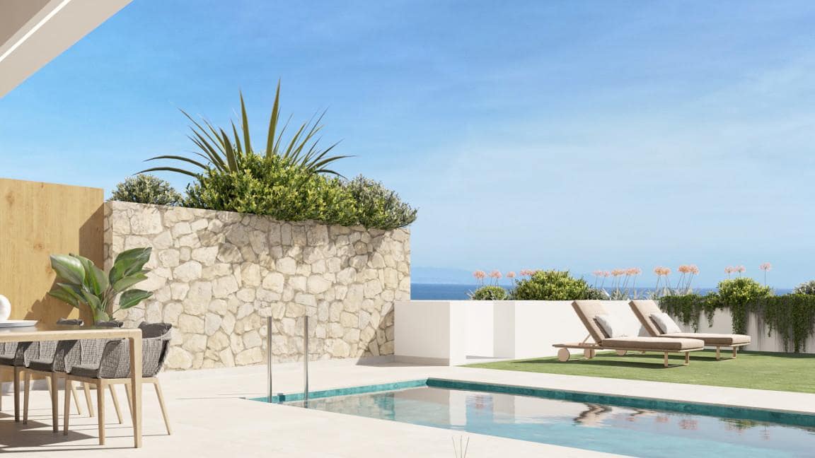 3 bedroom Apartment for sale in Marbella with pool garage - € 1,690,000 (Ref: 10002277)
