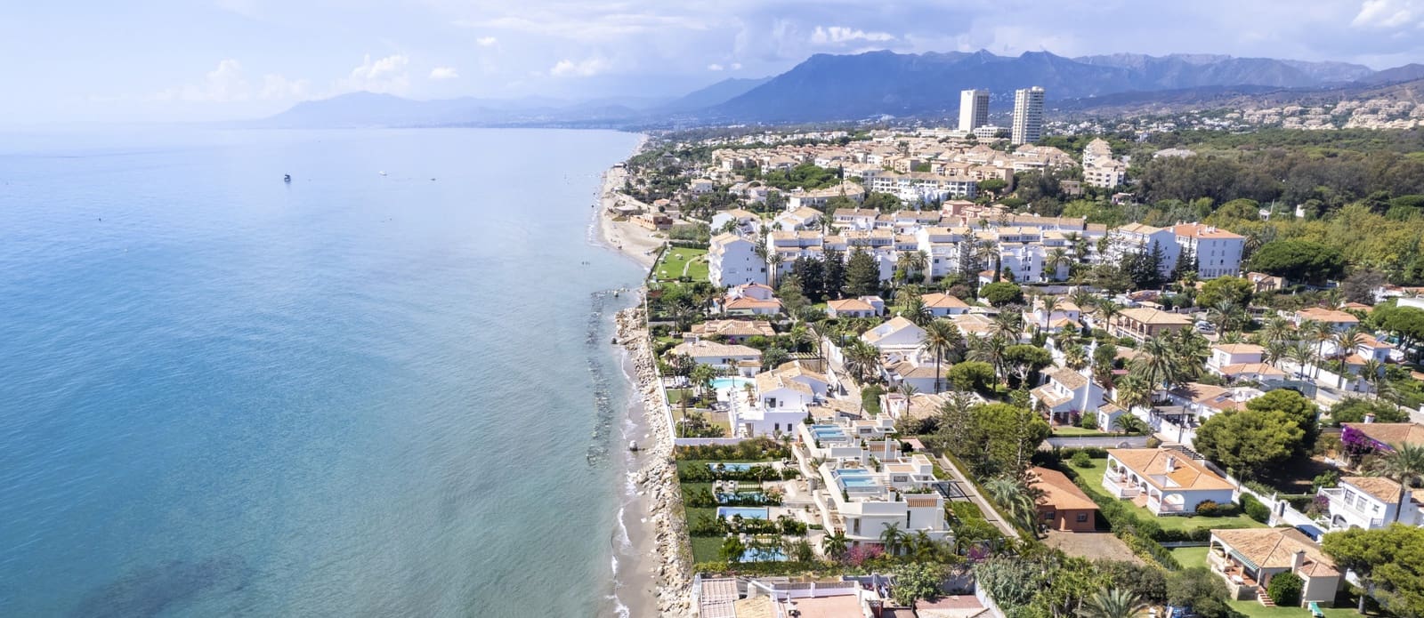 4 sypialnia Willa na sprzedaż w Marbella z basenem garażem - 5 980 000 € (Ref: 10002282)