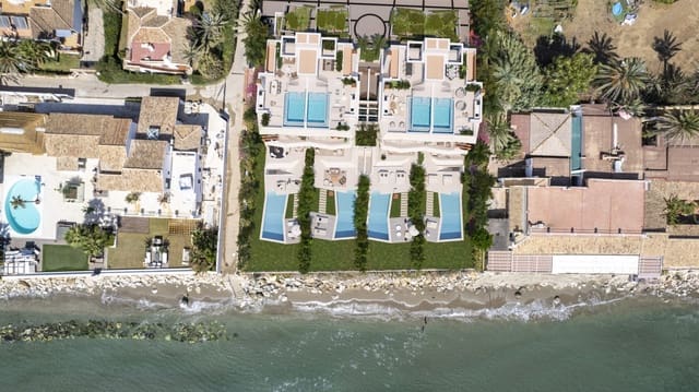 4 sypialnia Willa na sprzedaż w Marbella z basenem garażem - 5 980 000 € (Ref: 10002282)