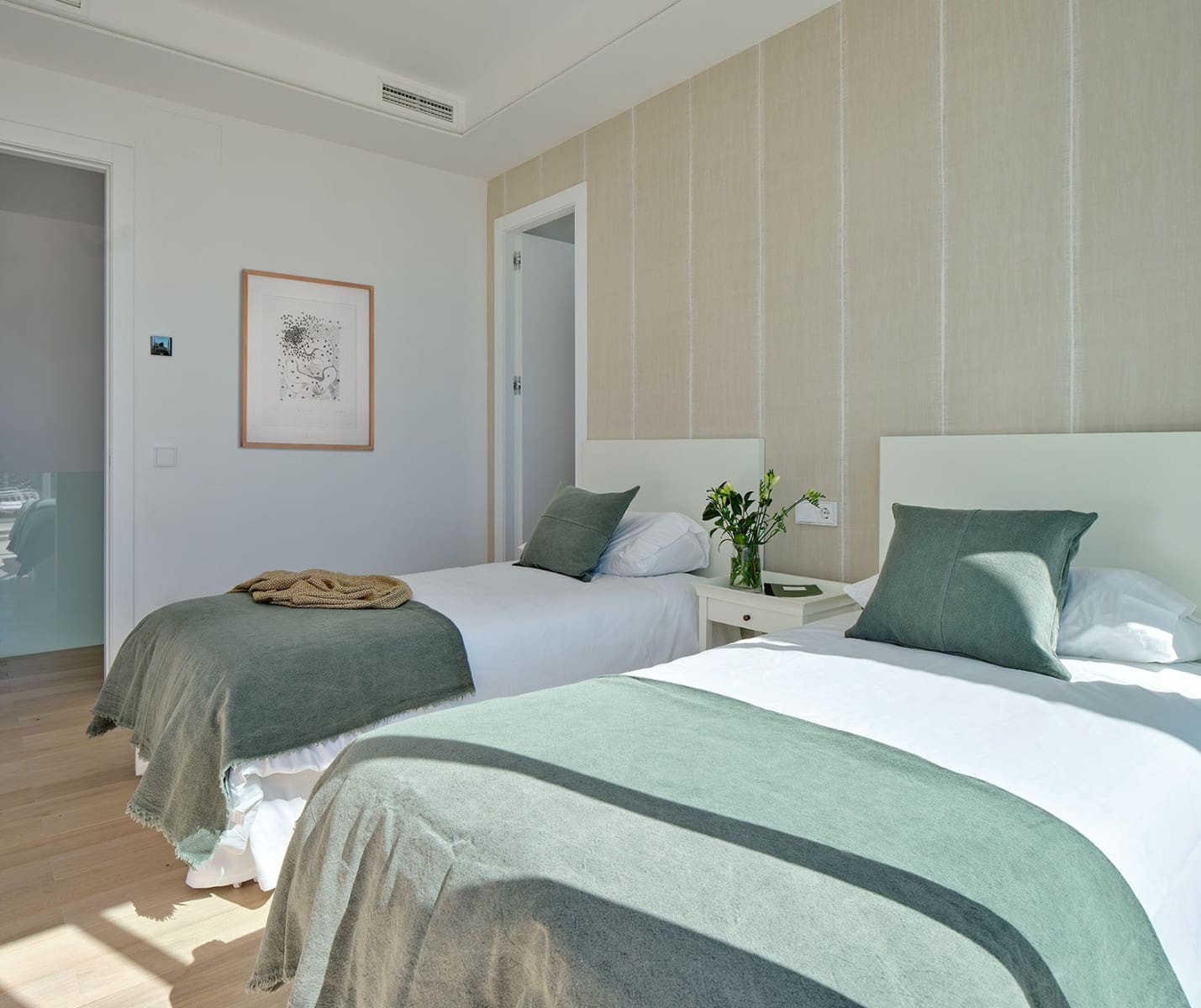 Chalet de 3 habitaciones en Marbella en venta con piscina garaje - 1.690.000 € (Ref: 10002285)
