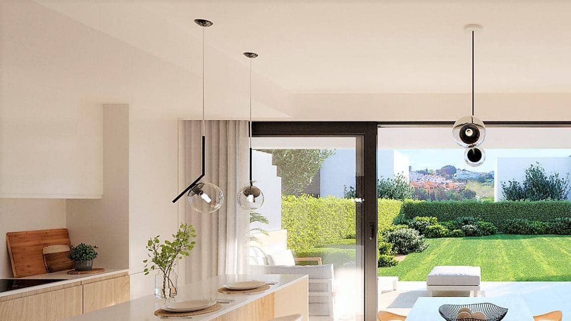 3 bedroom Villa for sale in Marbella with pool garage - € 545,000 (Ref: 10002296)