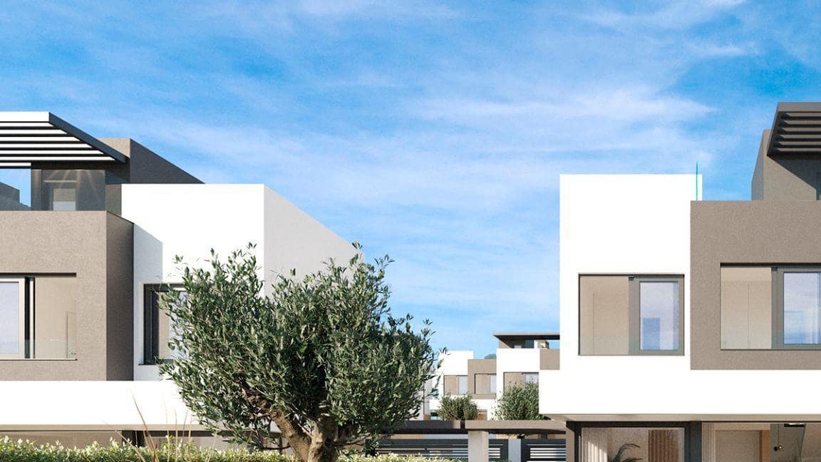 3 bedroom Villa for sale in Marbella with pool garage - € 545,000 (Ref: 10002296)