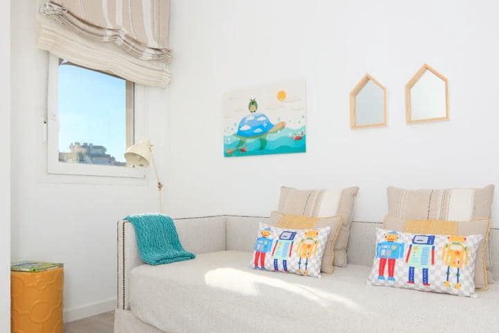 3 bedroom Apartment for sale in Marbella with pool garage - € 320,000 (Ref: 10002305)