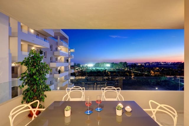 3 bedroom Apartment for sale in Marbella with pool garage - € 320,000 (Ref: 10002305)