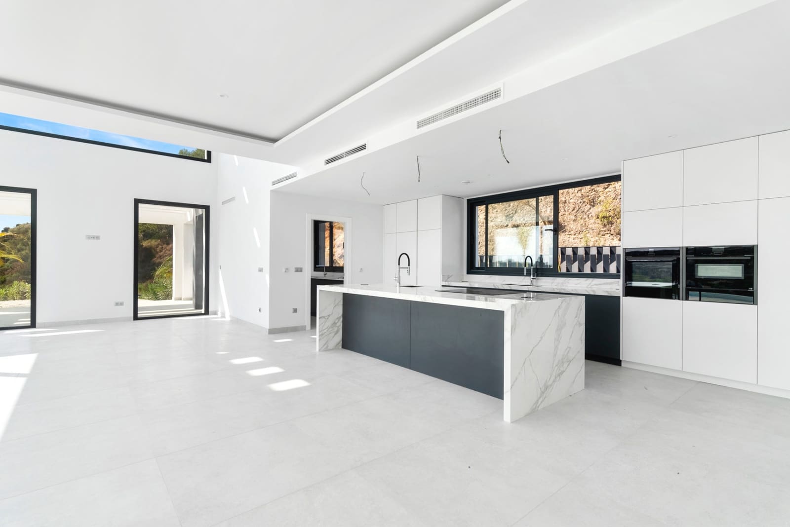 5 chambre Villa/Maison à vendre à Marbella avec piscine garage - 2 450 000 € (Ref: 10002306)