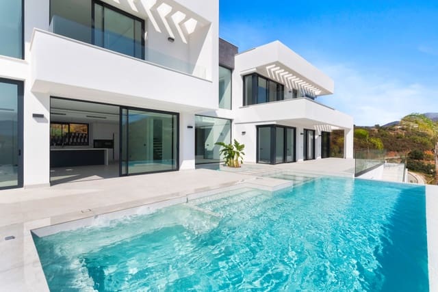 5 chambre Villa/Maison à vendre à Marbella avec piscine garage - 2 450 000 € (Ref: 10002306)