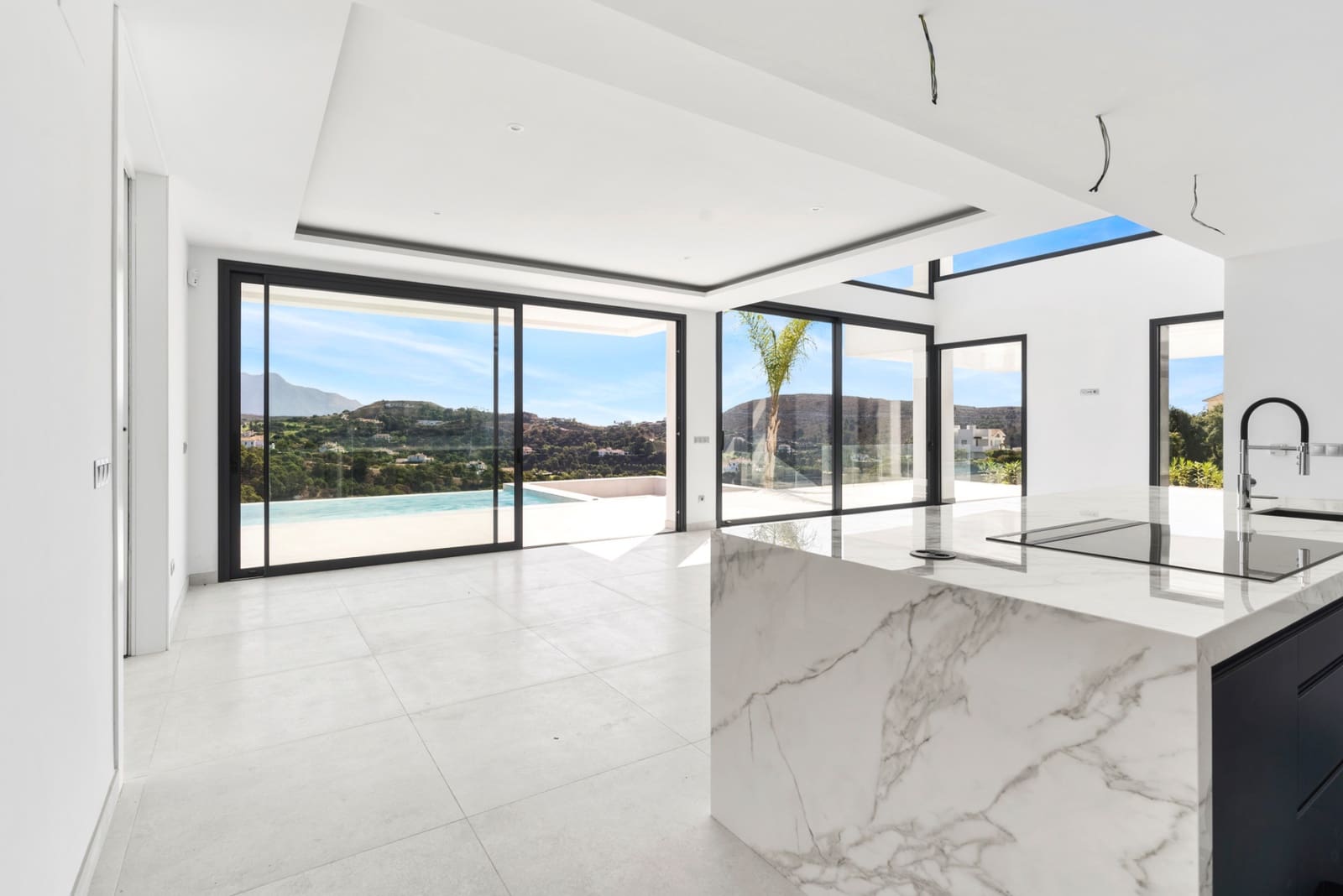 5 chambre Villa/Maison à vendre à Marbella avec piscine garage - 2 450 000 € (Ref: 10002306)