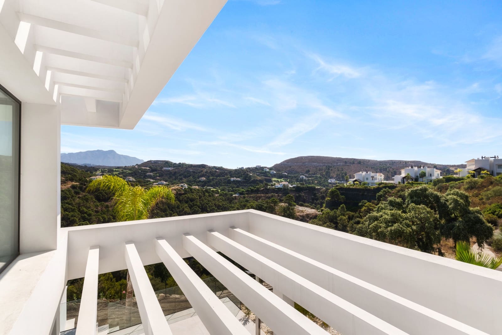 5 chambre Villa/Maison à vendre à Marbella avec piscine garage - 2 450 000 € (Ref: 10002306)