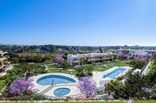 2 bedroom Apartment for sale in Marbella with pool garage - € 399,000 (Ref: 10002339)