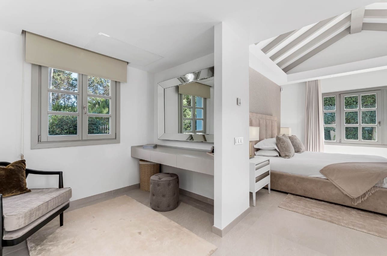 Chalet de 6 habitaciones en Marbella en venta con piscina garaje - 3.700.000 € (Ref: 10002341)