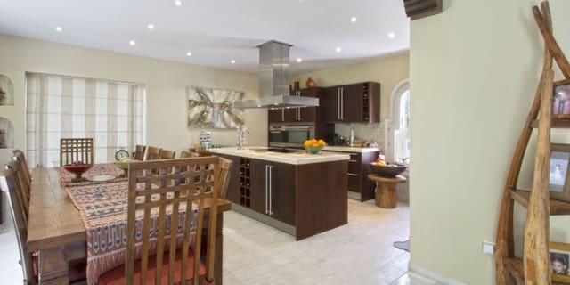 5 slaapkamer Villa te koop in Marbella met zwembad garage - € 3.500.000 (Ref: 10002342)