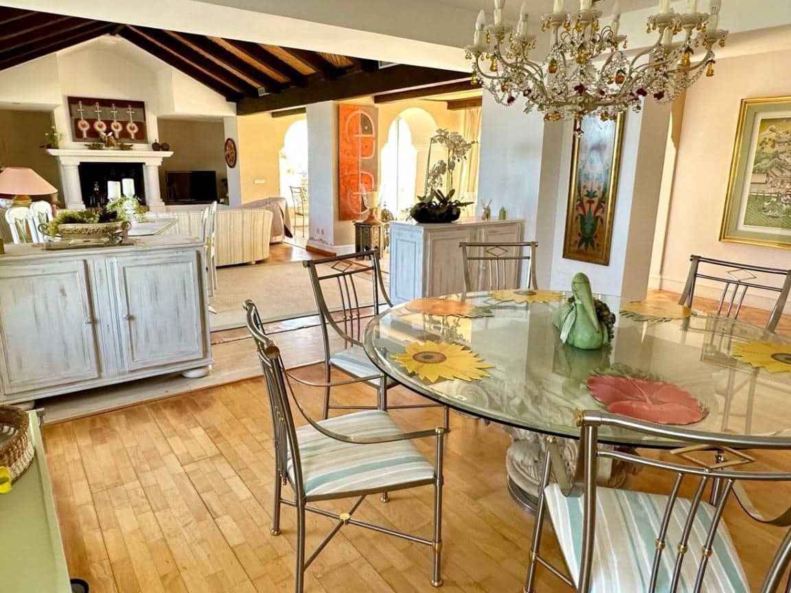 3 quarto Apartamento para venda em Marbella com piscina - 695 000 € (Ref: 10002348)