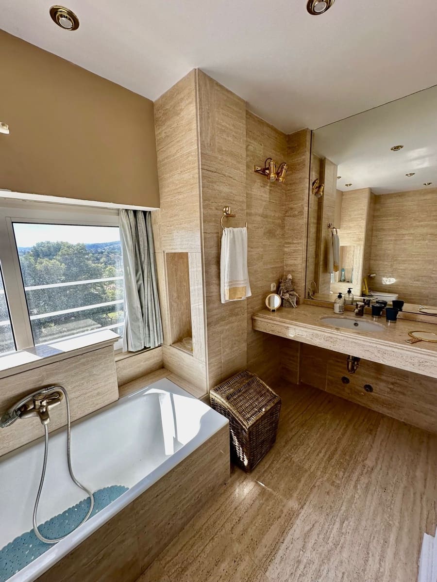 3 quarto Apartamento para venda em Marbella com piscina - 695 000 € (Ref: 10002348)