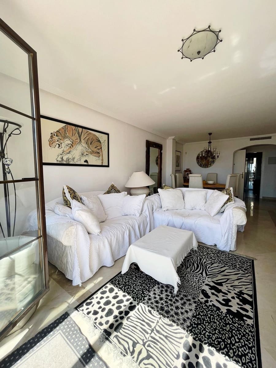 2 sypialnia Apartament na sprzedaż w Marbella z basenem garażem - 450 000 € (Ref: 10002349)