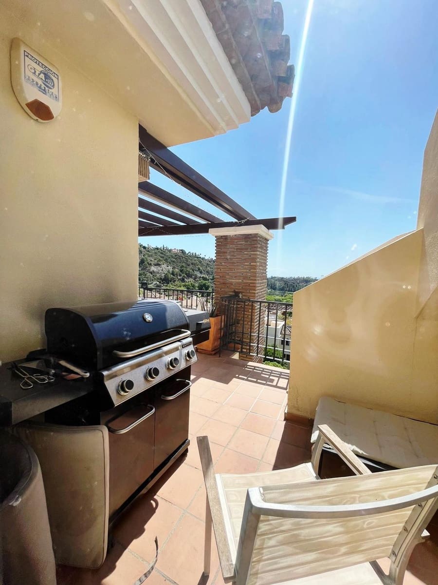3 sypialnia Apartament na sprzedaż w Marbella z basenem garażem - 500 000 € (Ref: 10002350)